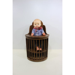 Антикварна дървена мебел кресло за кукли. Внос от Франция