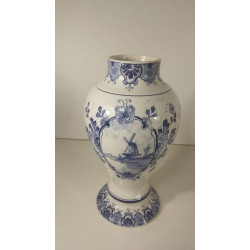 Красива стара ръчно рисувана порцеланова ваза Blue Delft. Холандска 2