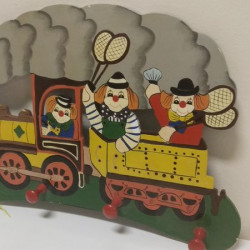 Ретро дървена закачалка за стена с Клоуни