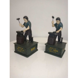 Уникални колекционерски банкови касички John Deere